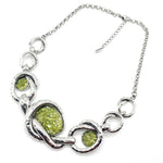 Load image into Gallery viewer,  Collar olivina en chips