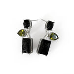 Load image into Gallery viewer, Pendientes plata lava y olivina tentónica