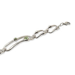 Load image into Gallery viewer, Link bracelet with peridot