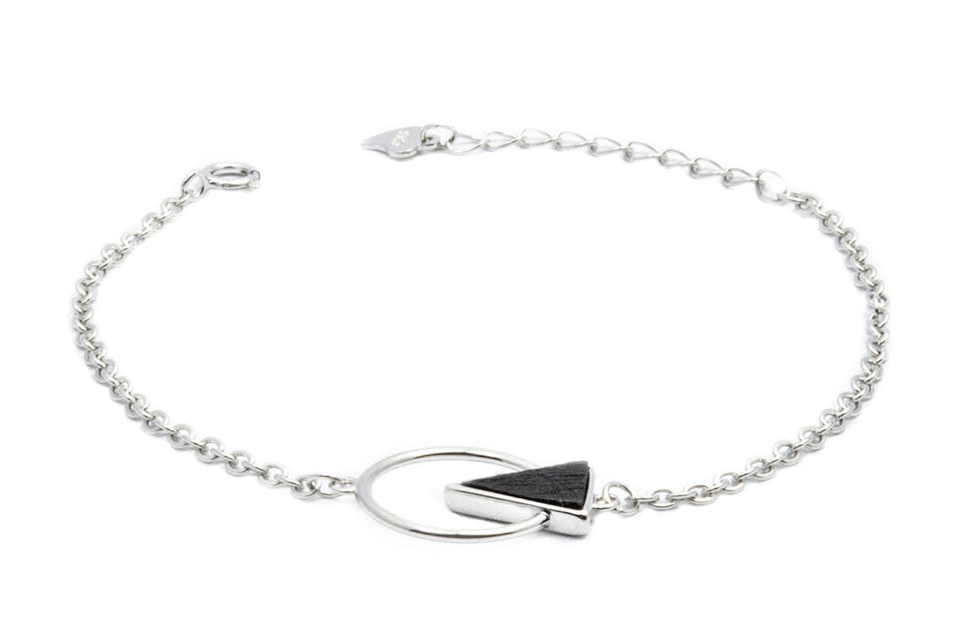 Pulsera de Plata con Madera de Palmera en Forma de Triángulo