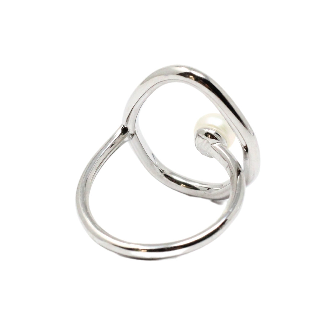 Silver and pearl ring