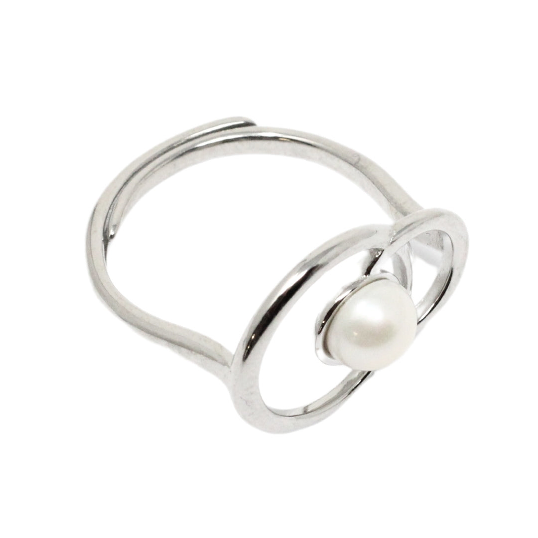 Silver and pearl ring