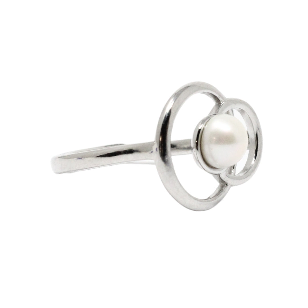 Silver and pearl ring