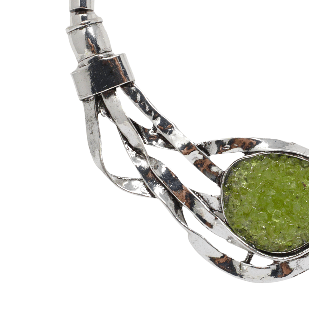 Silver peridot necklace